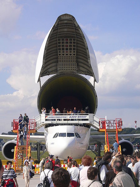 Airbus_Beluga_A300-600ST_open