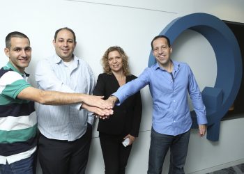 Let_to_Right_Omri_Shor_and_Rotel_Shor_MediSafe_Merav_Weinryb_and_Mony_Hassid_Qualcomm_Ventures_Israel_2