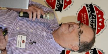 RON_NAMAN_AT_CHIP_CLUB