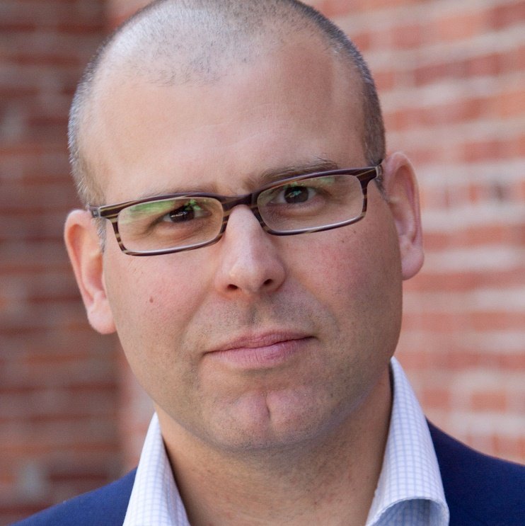 DANI_GOLAN_KAMINARIO