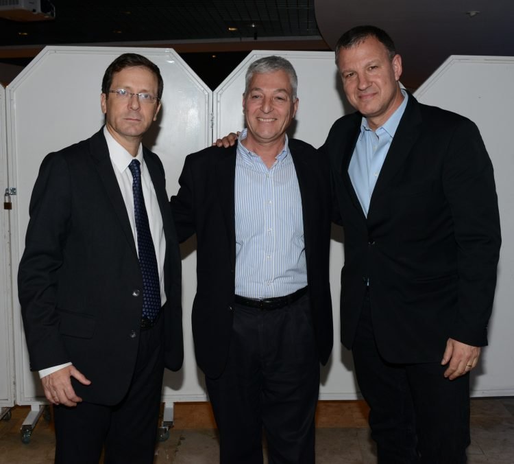 herzog_and_margalit_chip_cluv