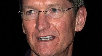 330px-Tim_Cook_2009_cropped1