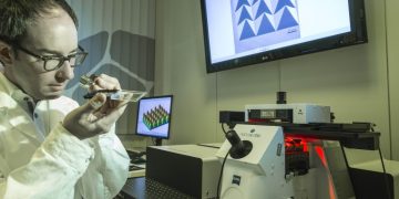 Nanoscribe_DONITZA-PR-NANO-ISRAEL-2016-768x5121