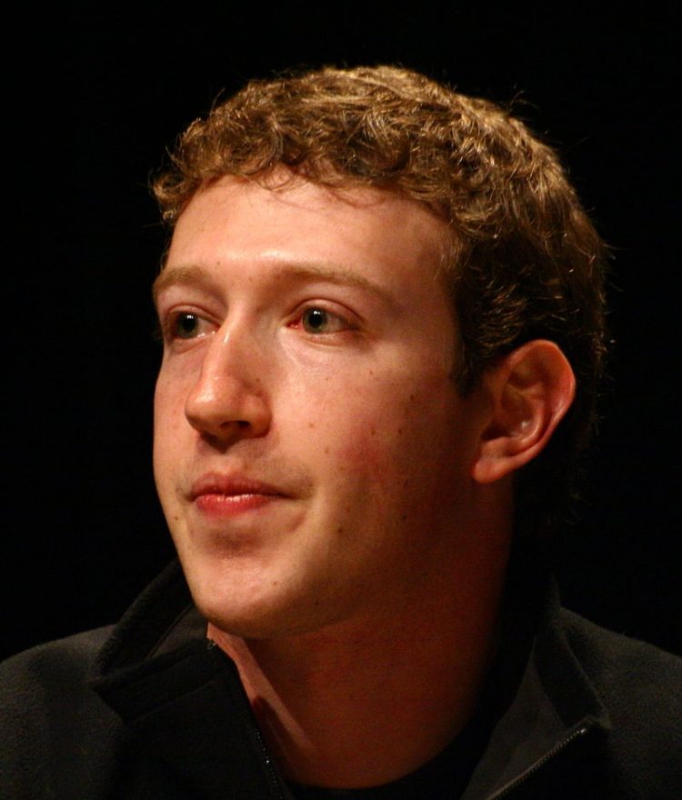 800px-Mark_Zuckerberg_-_South_by_Southwest_2008_-_2-crop1