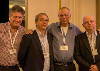 4_executives_at_SNUG_Israel_2016