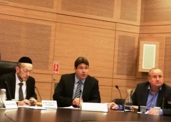 AKUNIS-VAADA-768x4891