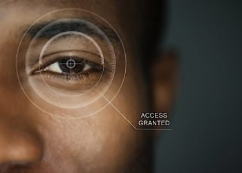 biometrics iris recognition security access banking fraud smartphone technology Condo.ca 1