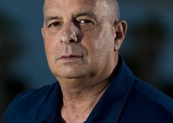 375px Yuval Diskin 1