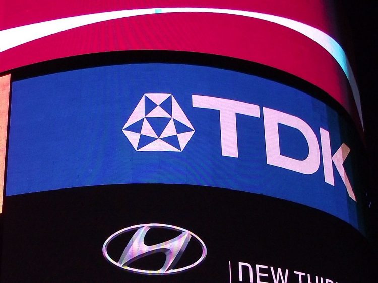 1280px Close up of TDK sign at Piccadilly Circus January 20121