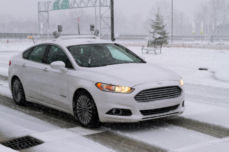 ford_autonomic_car_snow