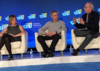 AI PANNEL CES RIGHT 768x4121