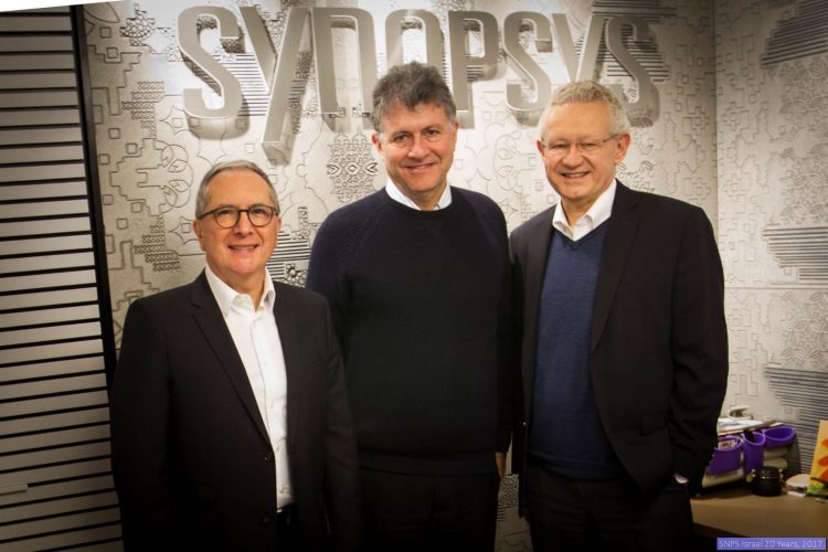 בכירים בסינופסיס בביקור ארט דה גיאס בישראל