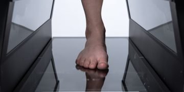 FitStation foot scanner front