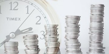 investment 3247252 640