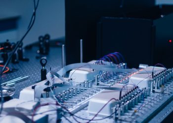 Imec ו-CEA-Leti יוצרים מרכז לבינה מלאכותית ומחשבים קוואנטיים