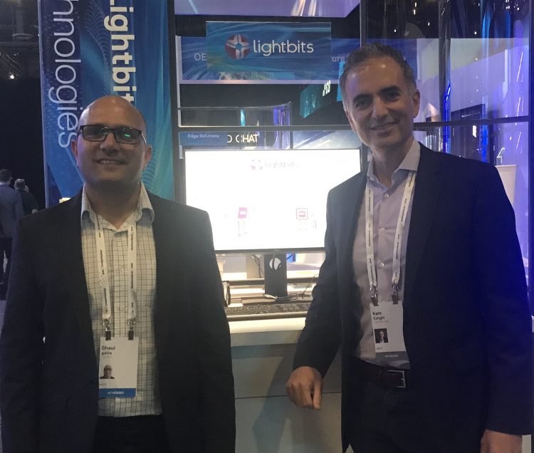 שאול גלילה מימין וקאם אשקי, סגן נשיא לאסטרטגיה בלייטביטס