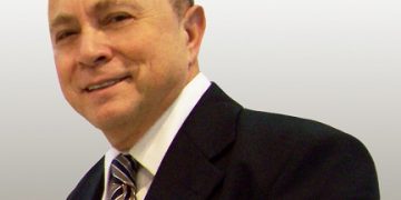 צבי מרום מנכ"ל באטמ היוצא. צילום יחצ