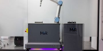 first collaborative robotics hub3