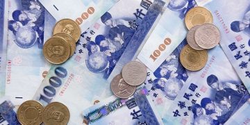 new taiwan dollar 3262198 640