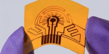 חיישן זיעה. צילום: Caltech