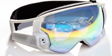 משקפי הסקי החכמים של RIDEON מתוך אתר החברה