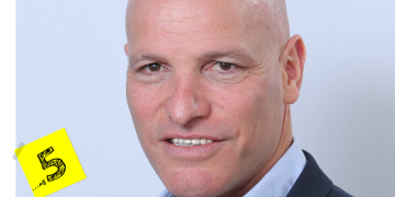 חמש עם ד"ר אורן איתן – מנכ"ל חברת האבטחה אודיקס, לשעבר מפקד יחידת מצו"ב בצה"ל – אנחנו עדים לגידול משמעותי בניסיונות  לנצל את המצב לפשעי סייבר