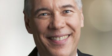 נשיא ומנכ"ל אפלייד מטיריאלס גארי דיקרסון. צילום יח"צ