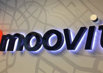 לוגו חברת MOOVIT בכניסה למשרדי החברה. צילום יחצ