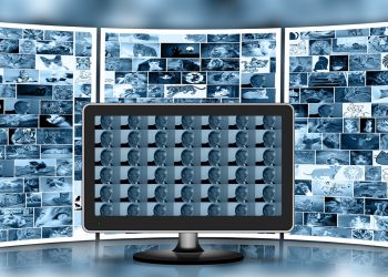 לימוד מכונה בתחום עיבוד התמונה. איור: Image by Gerd Altmann from Pixabay