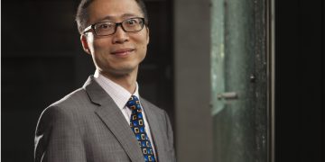 פרופ' יאנג שיאנג, אוניברסיטת סווינבורן. צילום יחצ