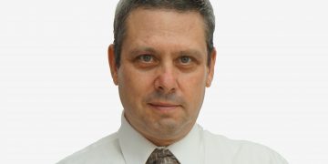 ד"ר שי שפירא, סמנכל פיתוח עסקי פונוניקס. צילום יחצ