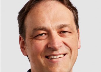 פרופ' קרסטה אדאנוביק, יו"ר RISC-V foundation וחוקר באוניברסיטת קליפורניה בברקלי