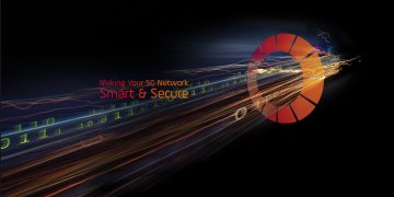 תמונת הרקע של דף הלינקדאין של אלוט. צילום מסך