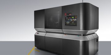 המדפסת הקרמית XJET-1400 צילום: מארק קר