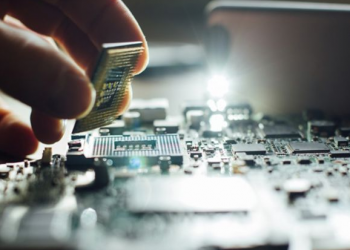 בדיקות שבבים. באדיבות קיסייט