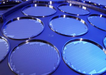 פרוסות סיליקון. המחשה: המחשה: depositphotos.com