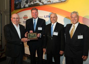 אלכס קורנהאוזר, מנכ"ל אינטל ישראל לשעבר, נפטר ממחלת הסרטן