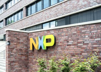 מבנה של NXP בהמבורג, גרמניה. החברה מעסיקה כ-45 אלף עובדים ב-35 מדינות, רובן באירופה. המחשה: depositphotos.com