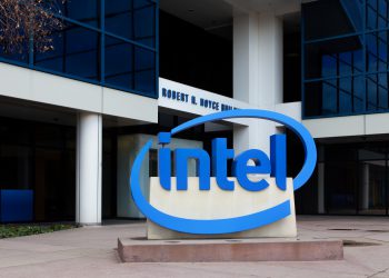 לוגו אינטל ליד מטה החברה בסנטה קלרה. המחשה: depositphotos.com