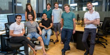 צוות חברת הסטארט-אפ קלאסיק. צילום: דוד גראב.