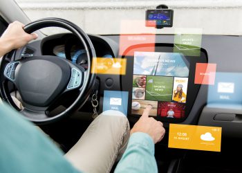 הרכב נעשה מחשב על גלגלים. המחשה: depositphotos.com