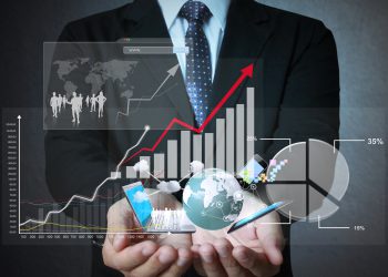 העובד במרכז. המחשה: depositphotos.com