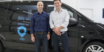 דניאל רמות ואורן שובל, מייסדי VIA. קרדיט צילום - יחצ VIA