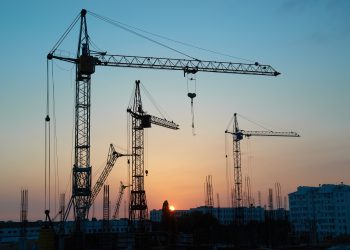 מנופים תעשייתיים. אילוסטרציה: depositphotos.com