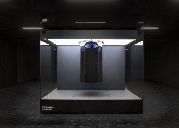 המחשב הקוונטי IBM System One. צילום יחצ