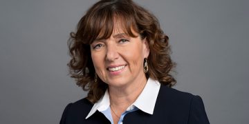 סגנית נשיא בכירה ומנכ"לית משותפת של חטיבת ההנדסה באינטל, שלומית וייס. צילום: יונתן בלום, באדיבות NVIDIA