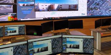 חדר הבקרה של מיזם הרחפנים הלאומי. צילום: מיזם הרחפנים הלאומי