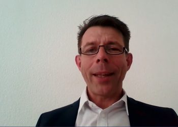 אקסל פישר, סגן נשיא, סמסונג אירופה. צילום מסך