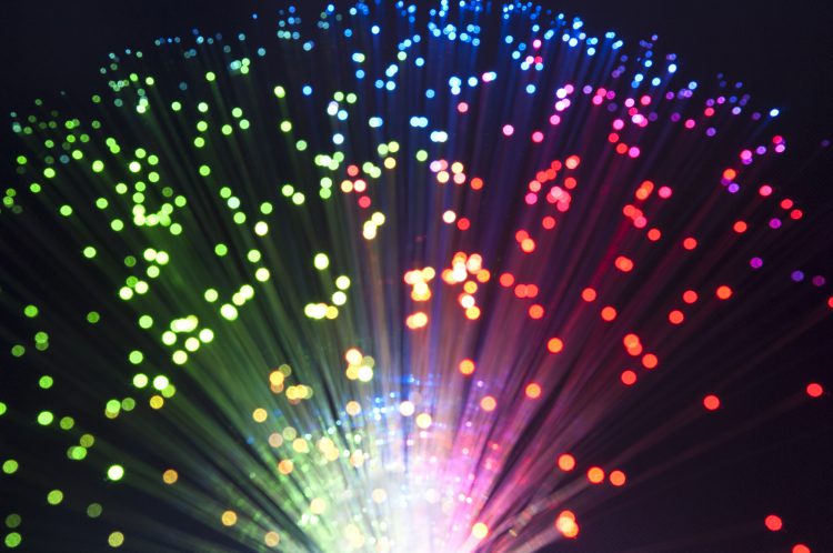 סיבים אופטיים. אילוסטרציה: depositphotos.com