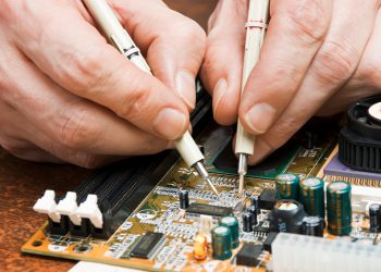 האם הגיע סופו של לוח האם? אילוסטרציה: depositphotos.com